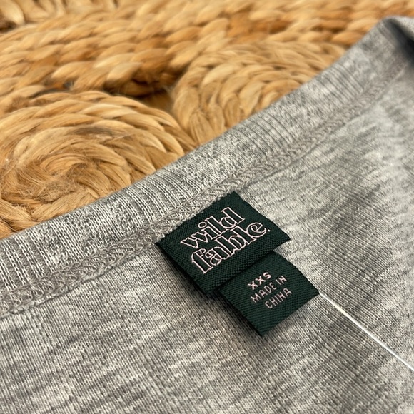 Wild Fable grey long sleeved scoop neck top XXS - Picture 4 of 4